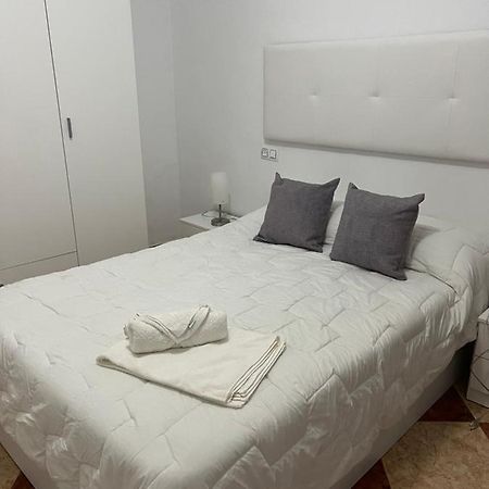 Apartamento El Torreon 3 Lora del Río Exterior foto